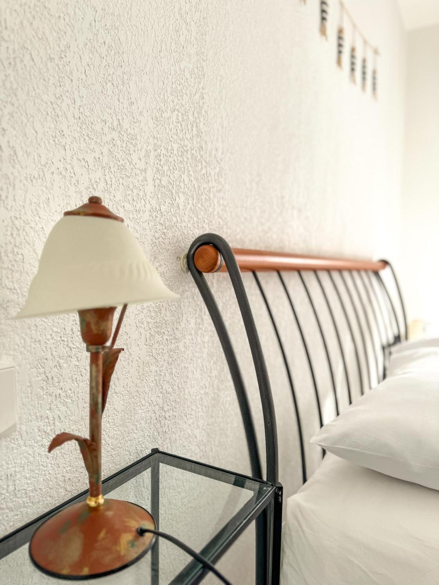 Apartment Coquet Avec Le Terrasse Sur Le